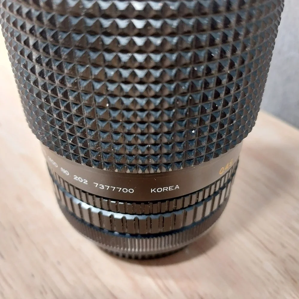 Sears Camera Lens No. 202.7377700 70-210mm Macro Zoom Mod Black
